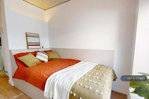 Studio to rent, Bear Point, London, SE10