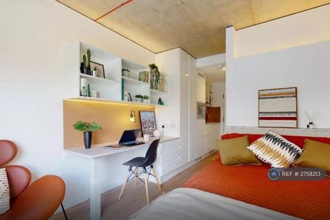 Studio to rent, Bear Point, London, SE10