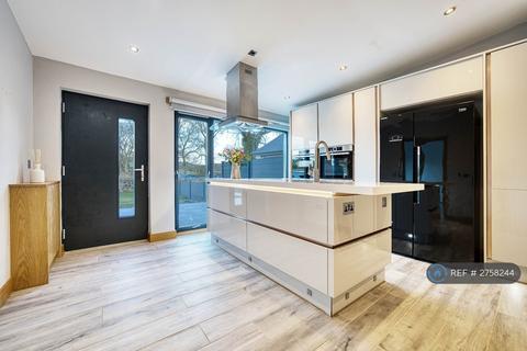 undefined, Lennoxlea Farm, Glasgow, G66