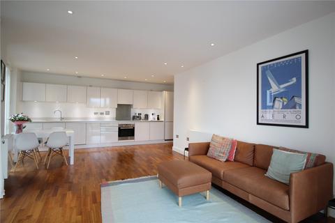 3 bedroom flat for sale, Bellville House, 2 John Donne Way, London, SE10