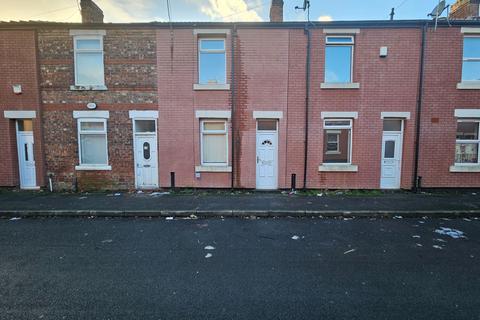 2 bedroom terraced house to rent, Sydney Street, Platt Bridge, Wigan