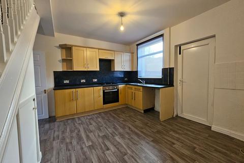 2 bedroom terraced house to rent, Sydney Street, Platt Bridge, Wigan