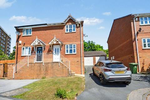 St. James Close, Leeds, West Yorkshire
