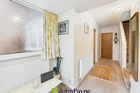 3 bedroom semi-detached house for sale, Girdlers Close, Styvechale Grange, Coventry, CV3