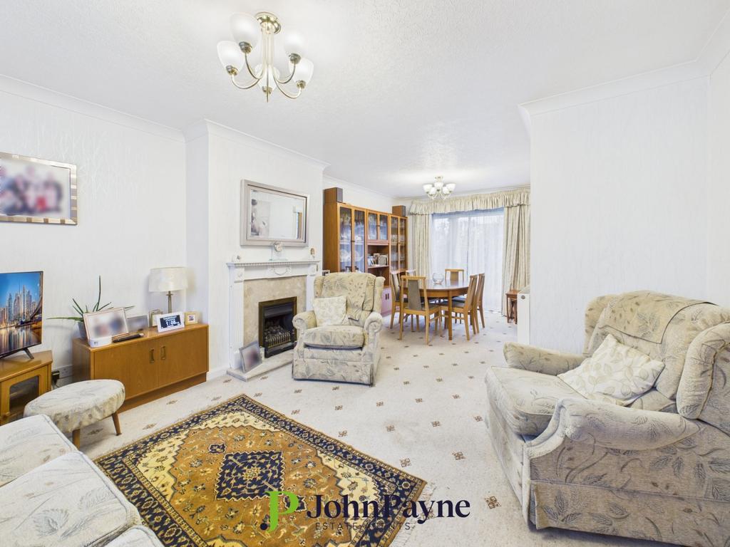 Living / Dining Room