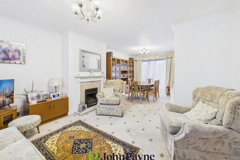 3 bedroom semi-detached house for sale, Girdlers Close, Styvechale Grange, Coventry, CV3
