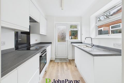 3 bedroom semi-detached house for sale, Seedfield Croft, Cheylesmore, Coventry, CV3