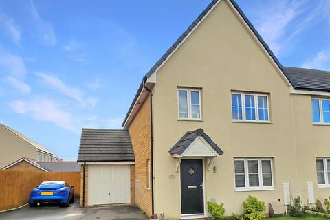 3 bedroom end of terrace house for sale, Fulmar Road, Bude, Cornwall, EX23