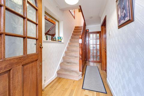 3 bedroom semi-detached house for sale, Enfield EN2