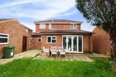 undefined, Bedford Close, Maidenhead
