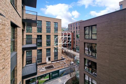 1 bedroom flat for sale, Bower House, NW9