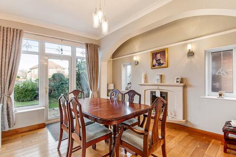 3 bedroom detached house for sale, Hall Farm Avenue, Davyhulme, Manchester, M41