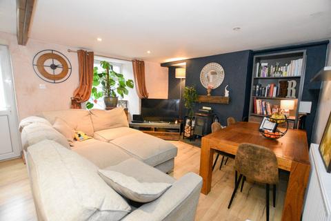 2 bedroom terraced house for sale, Hoskings Row, Redruth, Cornwall, TR15