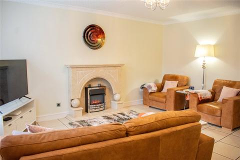 3 bedroom terraced house for sale, Kingham Drive, Manchester, Greater Manchester, M4