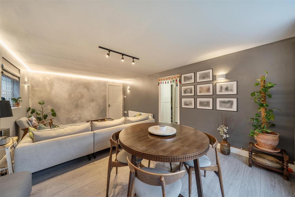 Living Room: