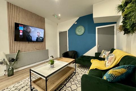 6 bedroom house to rent, Birmingham B29