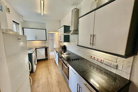 6 bedroom house to rent, Nottingham NG3