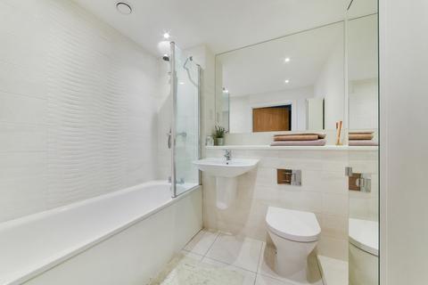 2 bedroom flat to rent, Osiers Street, SW18