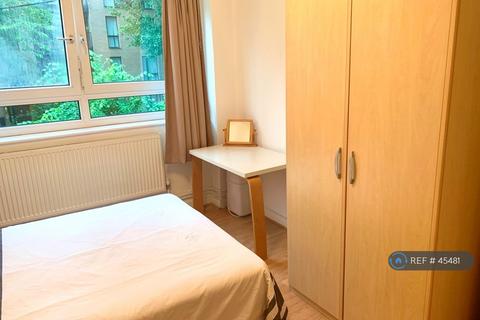 1 bedroom flat to rent, Neckinger Estate, London, SE16