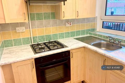 1 bedroom flat to rent, Neckinger Estate, London, SE16