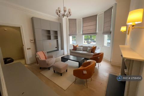 2 bedroom flat to rent, Charlesworth House, London, SW7