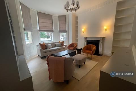 2 bedroom flat to rent, Charlesworth House, London, SW7