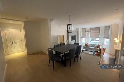 2 bedroom flat to rent, Charlesworth House, London, SW7