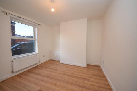 2 bedroom terraced house to rent, Northumberland Street, Whelley, Wigan, WN1 3PZ