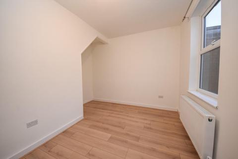 2 bedroom terraced house to rent, Northumberland Street, Whelley, Wigan, WN1 3PZ