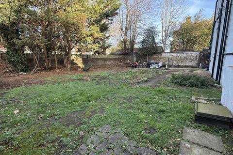 undefined, 27 Pelham Road, Gravesend, Kent