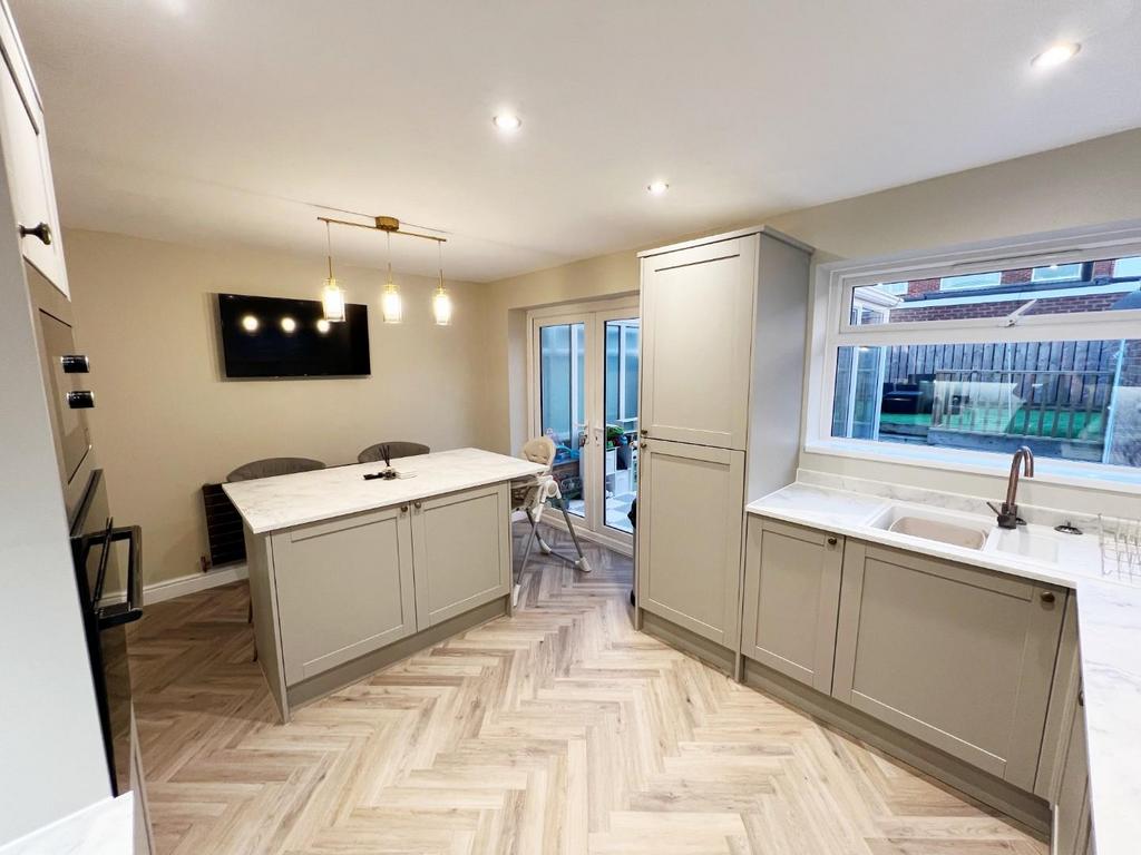 Kitchen / Diner