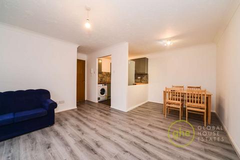 1 bedroom flat to rent, Allington Close, Greenford, London