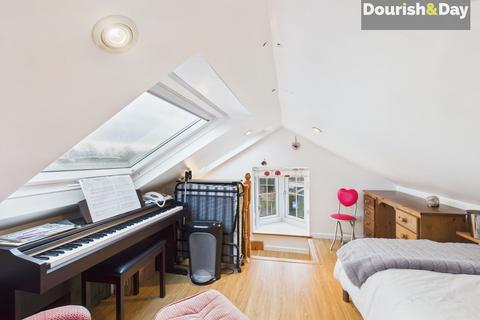 3 bedroom semi-detached house for sale, Waterside Drive, Market Drayton TF9