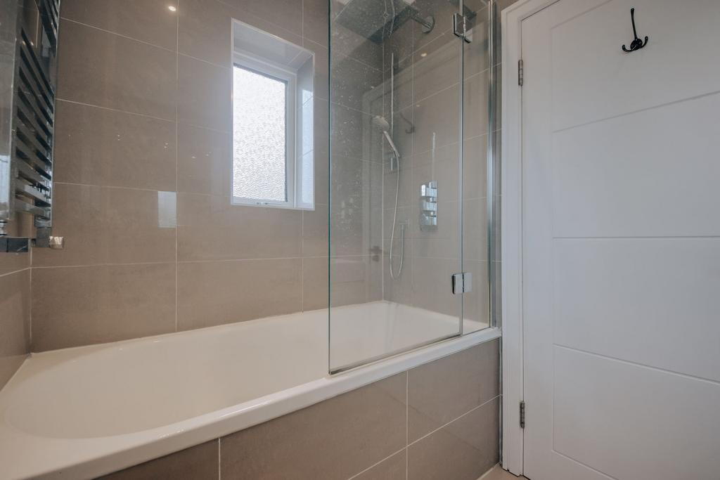 Family bathroom