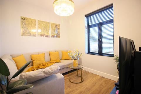 undefined, Darwin Road, london, W5
