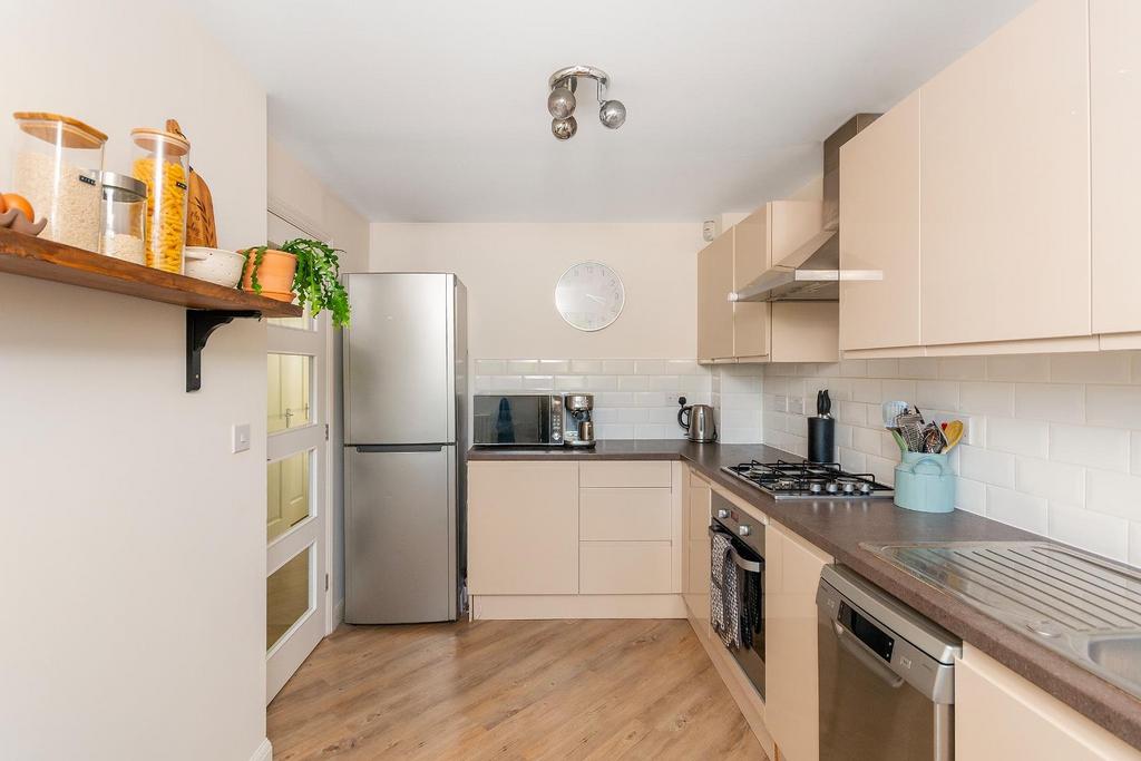 8 W7 RLG - Kitchen A.jpg