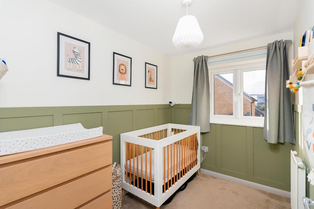 8 W7 RLG - Bedroom H.jpg