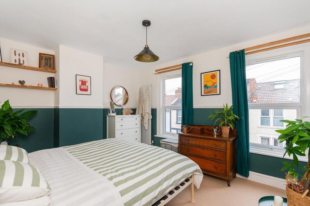 1 A9 RWL - Bedroom D.jpg