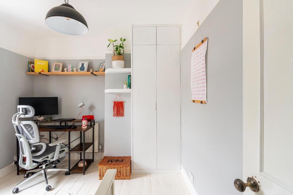 1 A9 RWL - Bedroom H.jpg