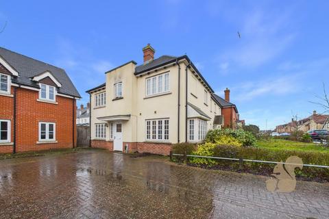 3 bedroom end of terrace house for sale, Sergeant Street, Colchester