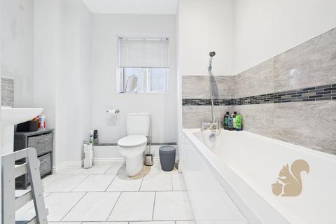 3 bedroom end of terrace house for sale, Sergeant Street, Colchester