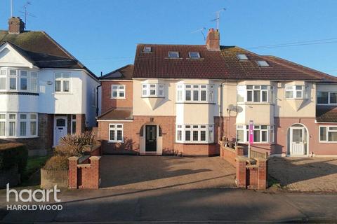 undefined, Gubbins Lane, Harold Wood