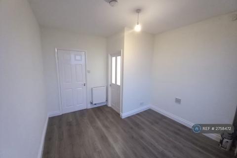 1 bedroom flat to rent, Grange Road, Ramsgate, CT11