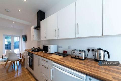 undefined, Exchange Road, West Bridgford, Nottingham, NG2