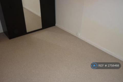 3 bedroom terraced house to rent, Tudor Walk, Newcastle Upon Tyne, NE3
