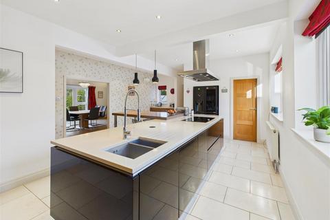 6 bedroom detached house for sale, Beech Drive, North Ferriby