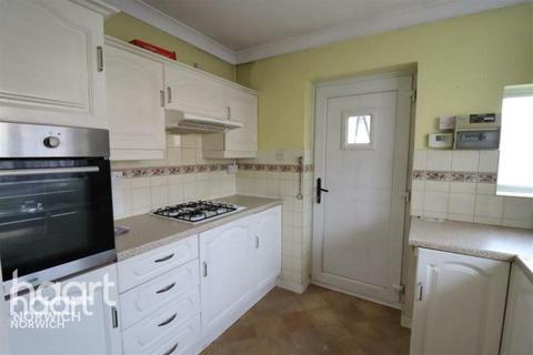 2 bedroom bungalow to rent, Lilburne Avenue, NORWICH