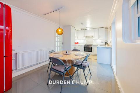 undefined, Roundhills, Waltham Abbey, EN9