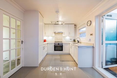 undefined, Roundhills, Waltham Abbey, EN9