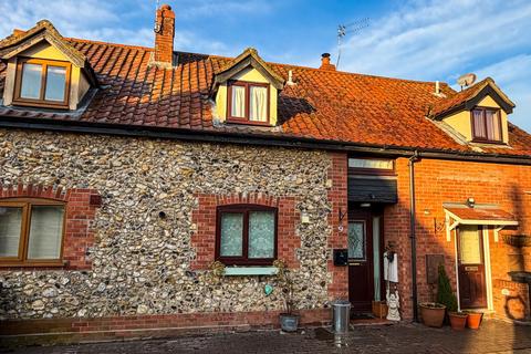 3 bedroom terraced house for sale, Kemps Barns, East Harling, Norwich, Norfolk, NR16 2TS